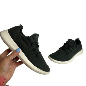 allbirds Women's Merino Wool Runners Sneakers in Jackalberry Dark Green Womens 7